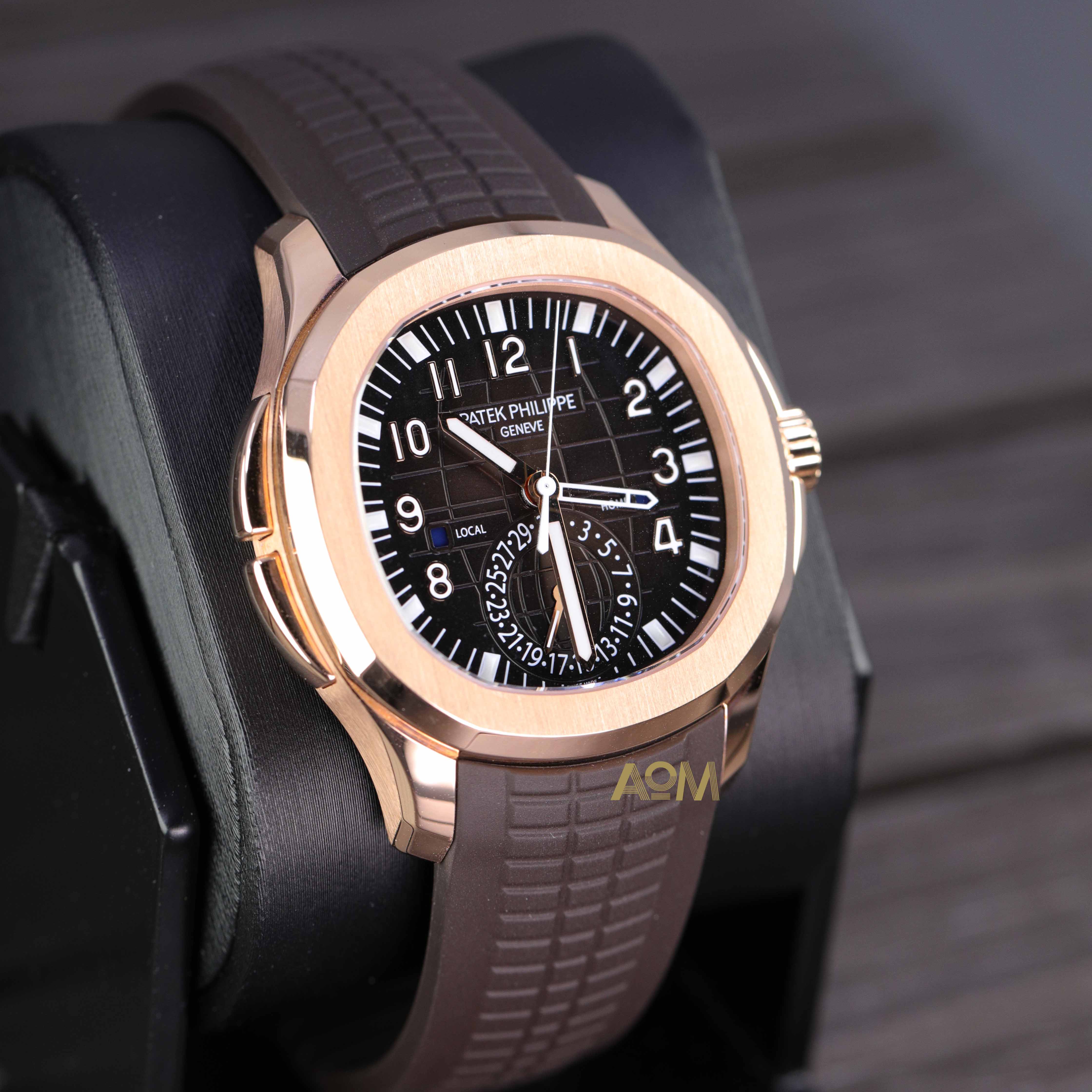 5164R-001 - AOM Luxury Watch