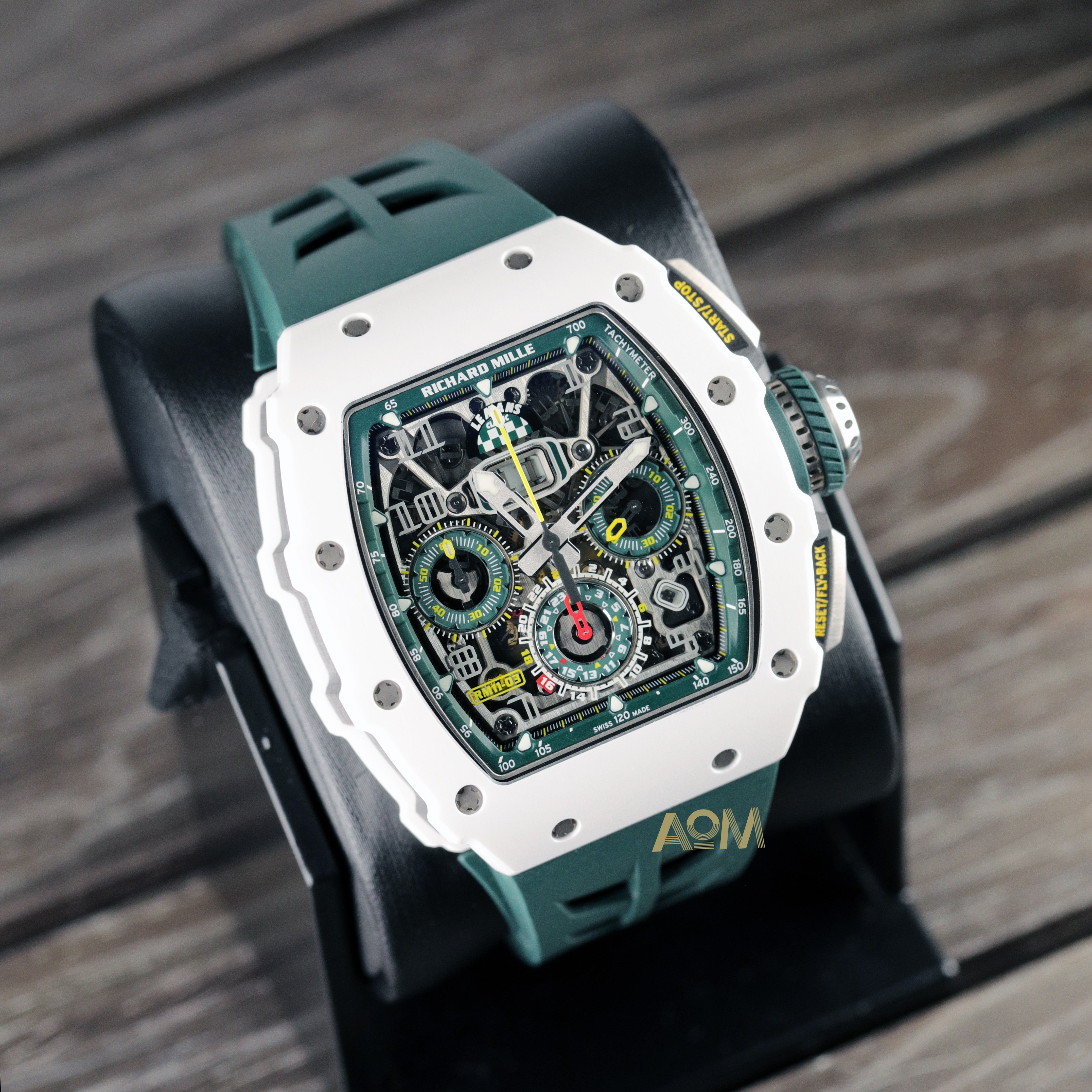 RM11 - 03 르망 화이트 - AOM Luxury Watch