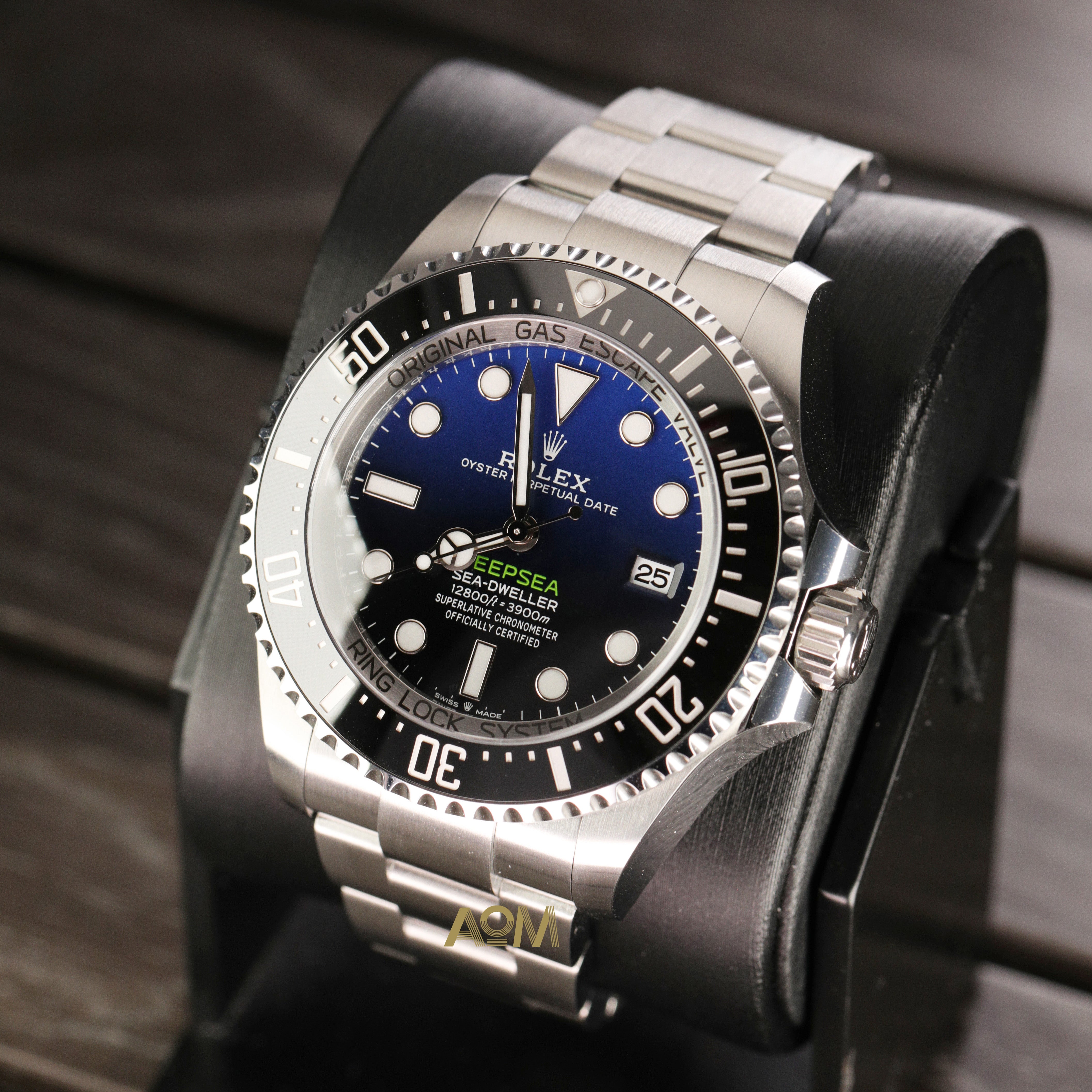 126660 Blue - AOM Luxury Watch
