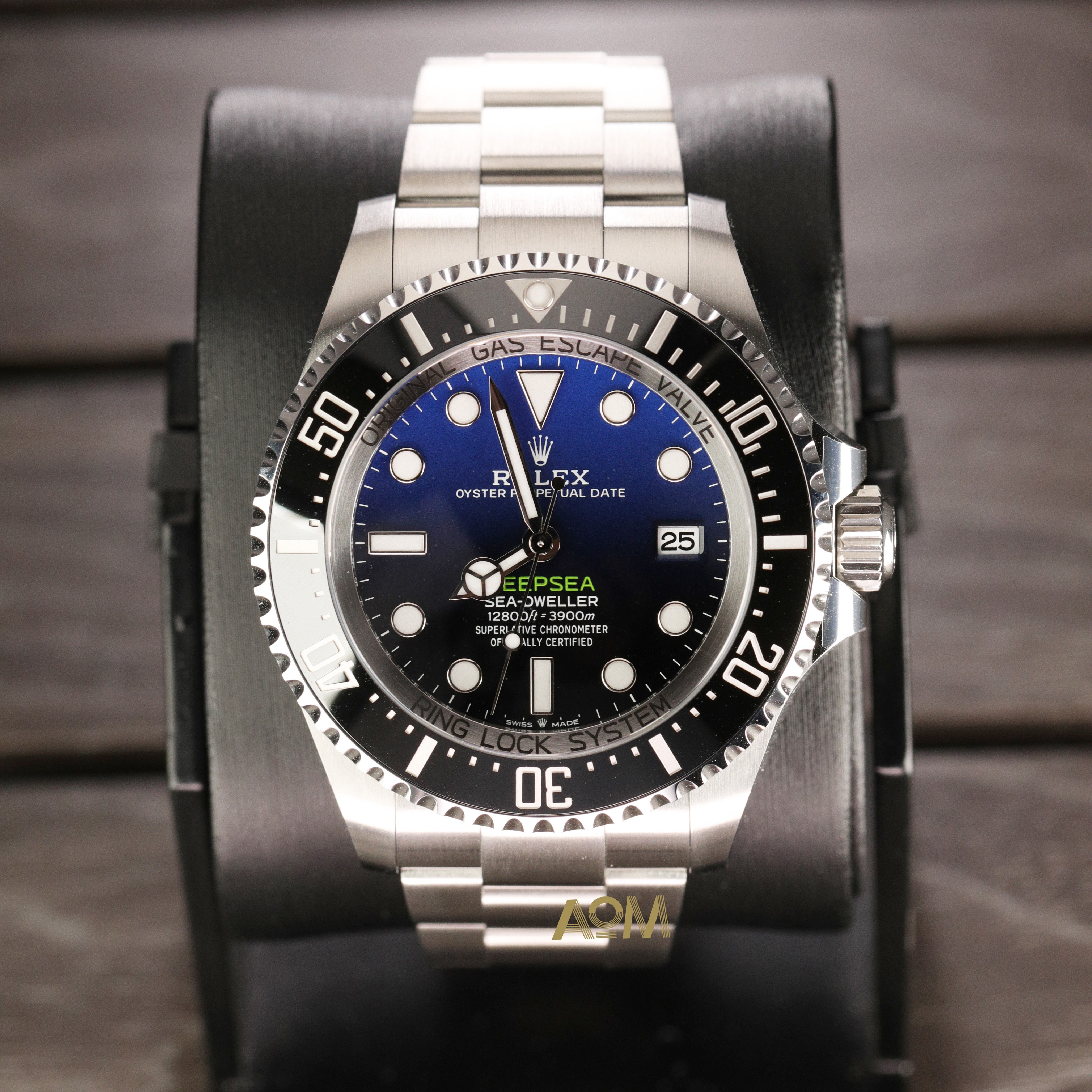 126660 Blue - AOM Luxury Watch