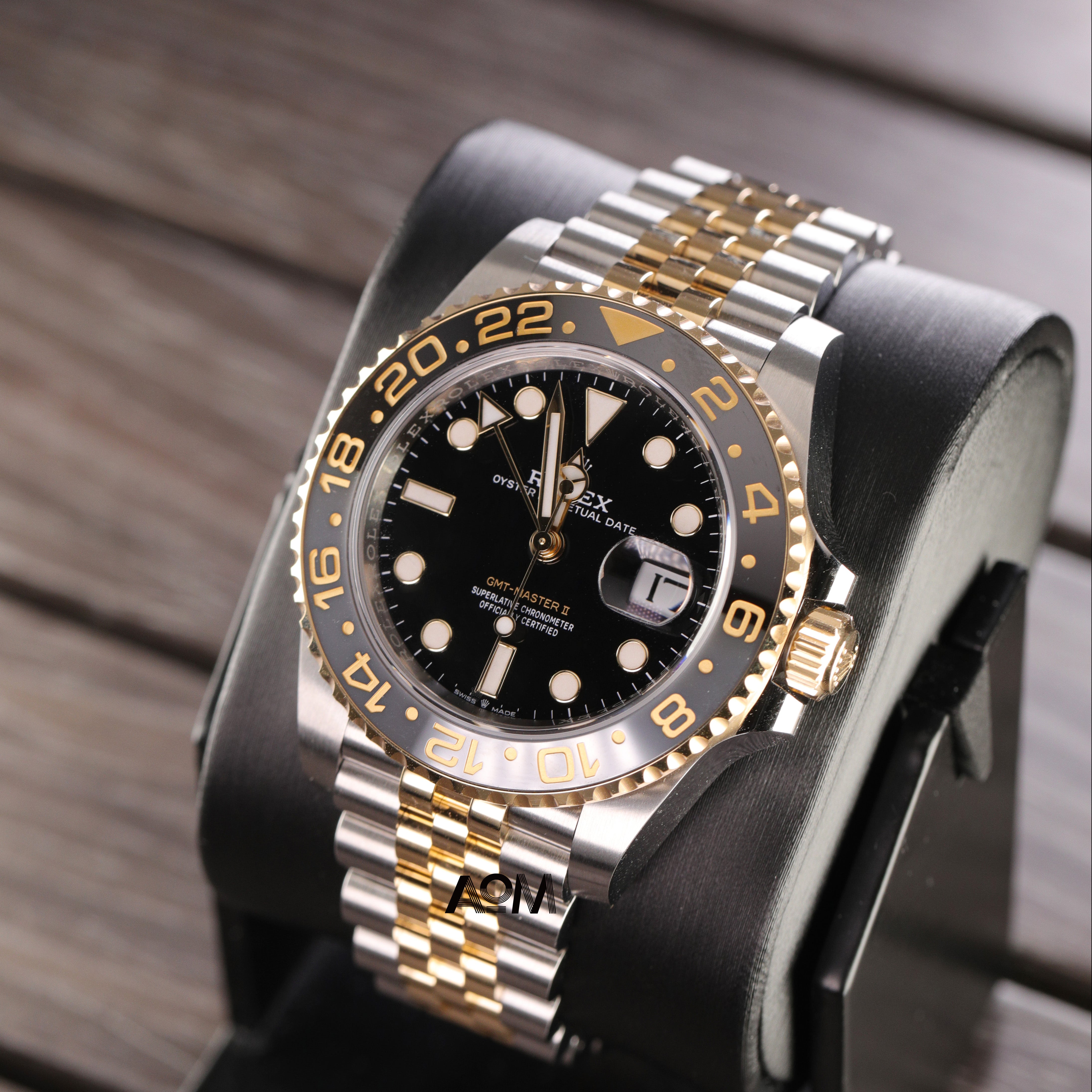 126713GRNR-0001 - AOM Luxury Watch