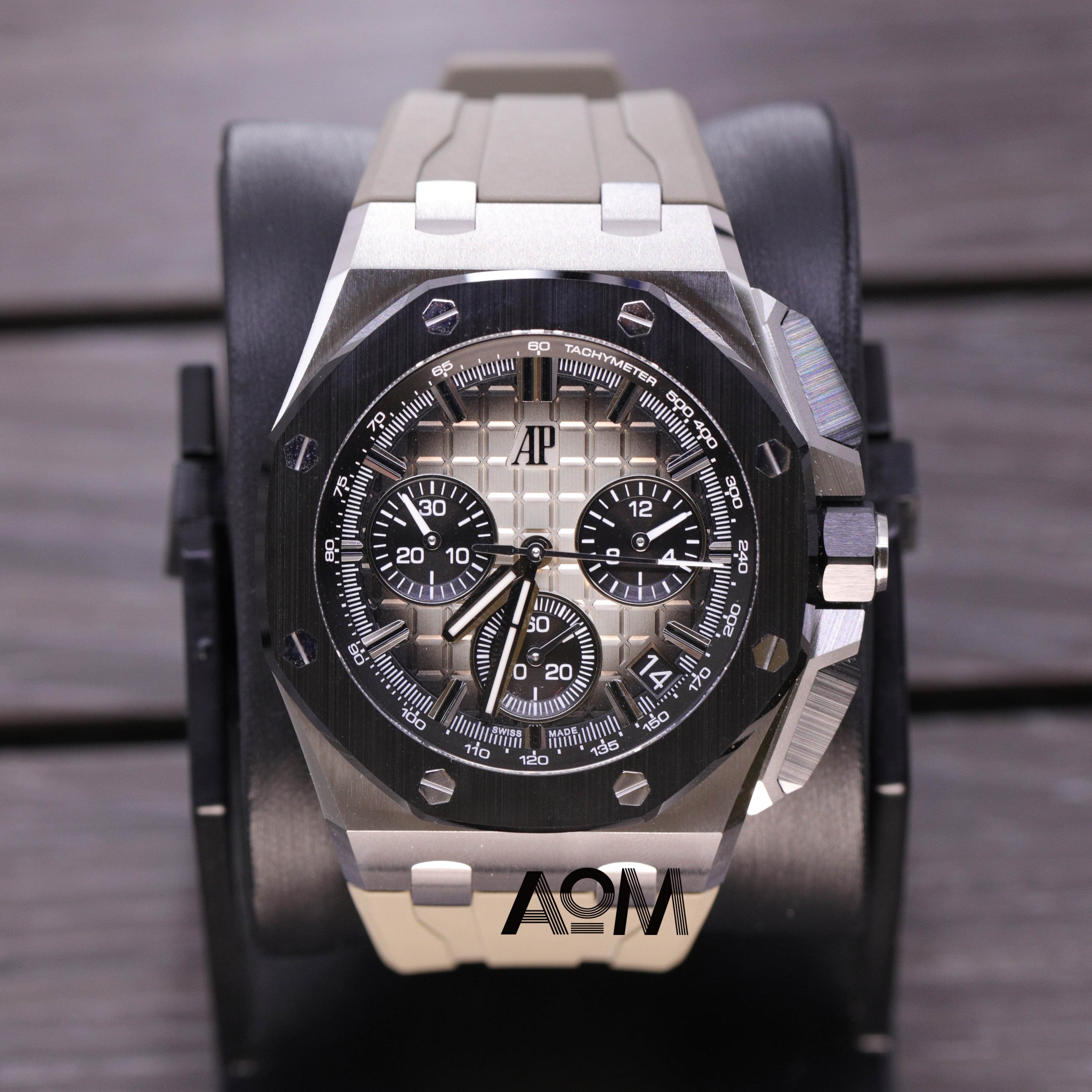 26420SO.OO.A600CA.01 - AOM Luxury Watch