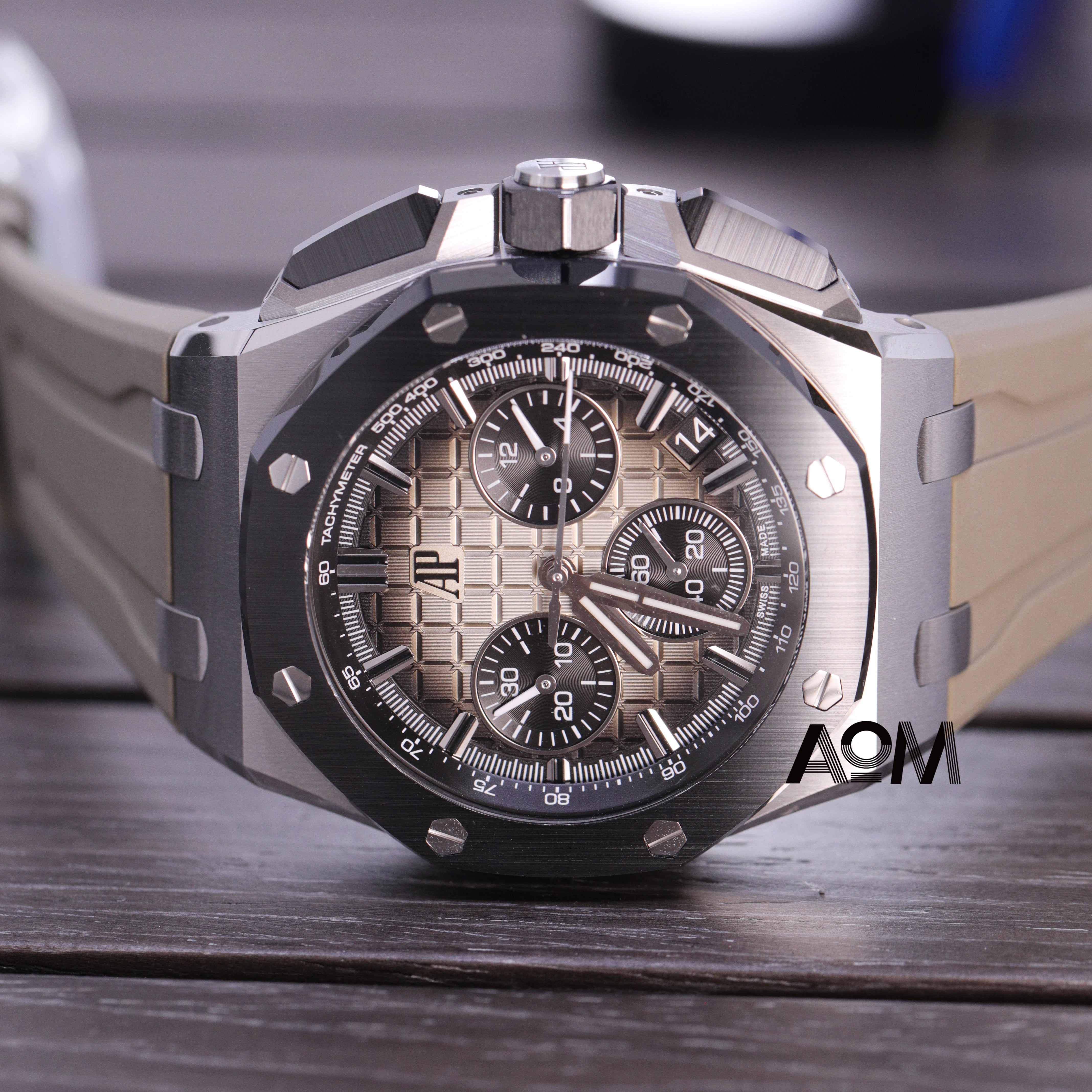 26420SO.OO.A600CA.01 - AOM Luxury Watch