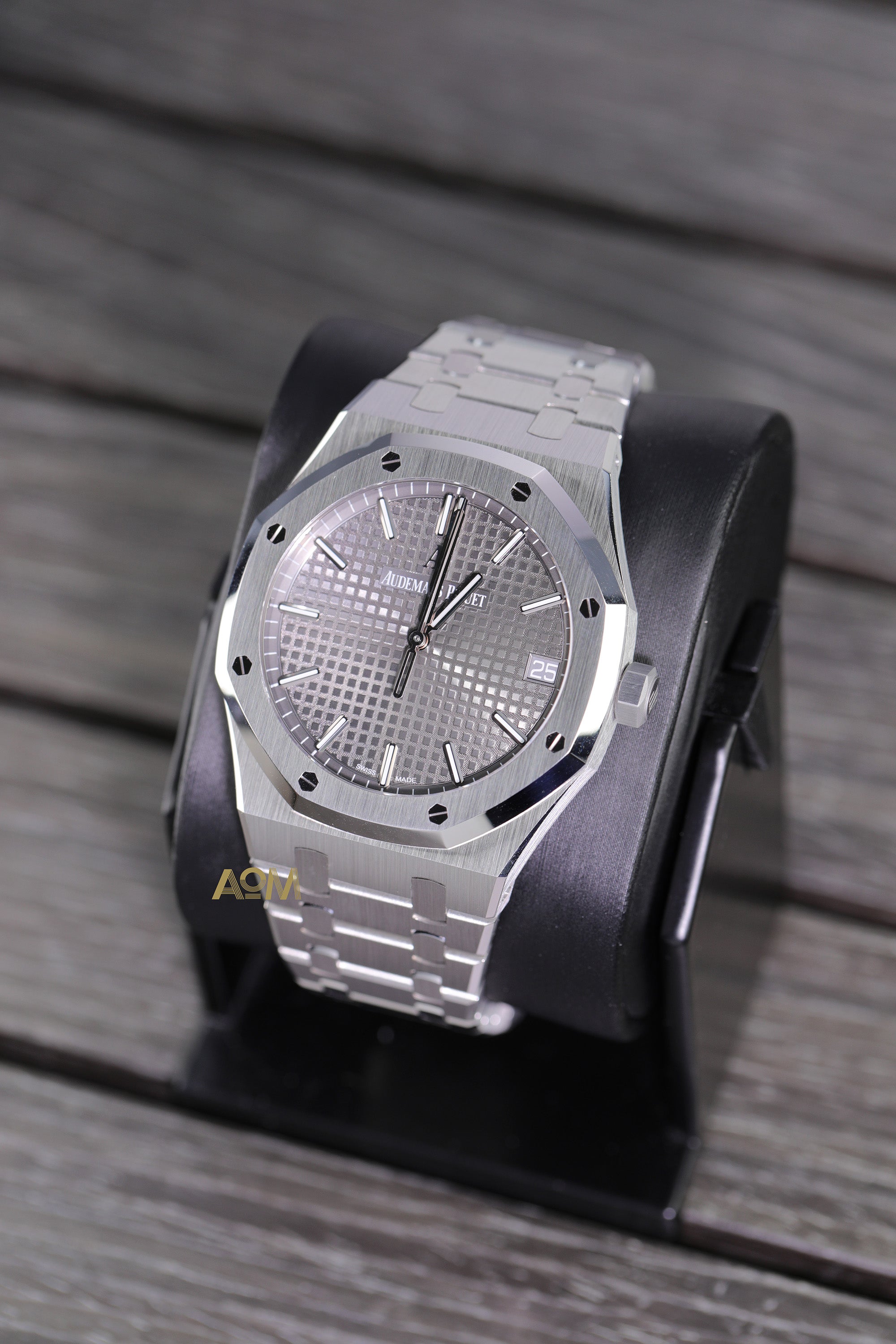 15500ST.OO.1220ST.02 - AOM Luxury Watch