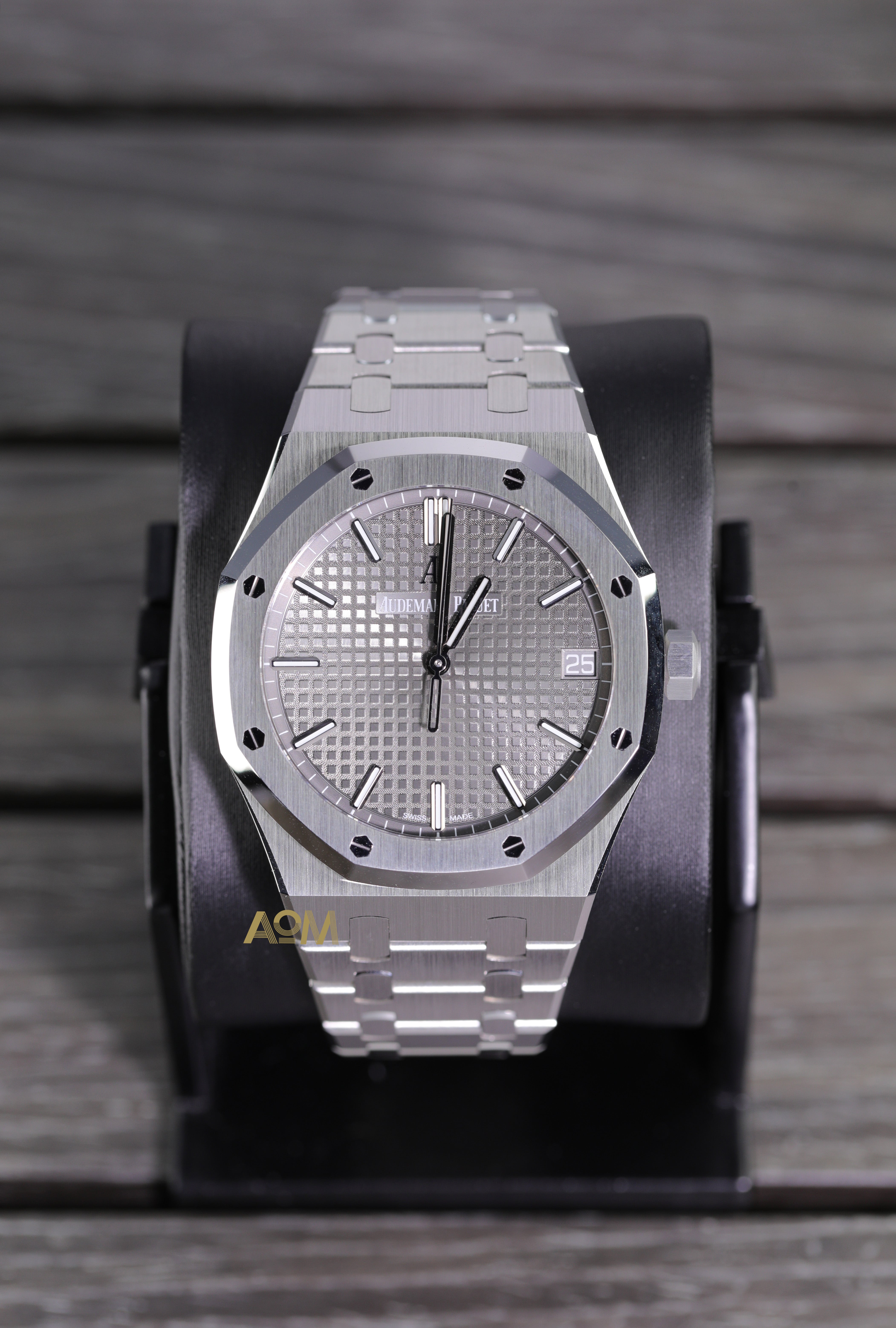 15500ST.OO.1220ST.02 - AOM Luxury Watch