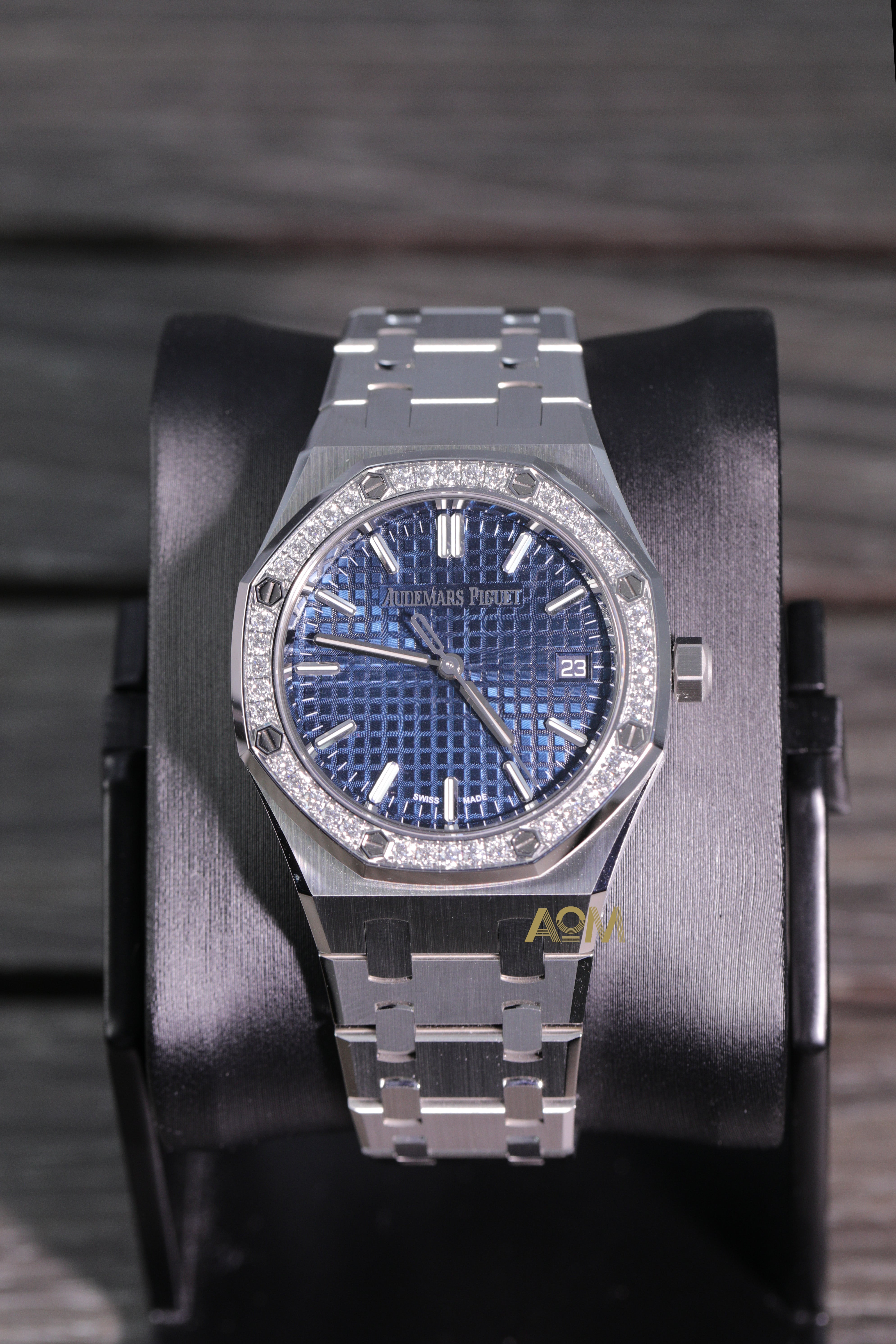 AP 77451ST.ZZ.1361ST.02 - AOM Luxury Watch