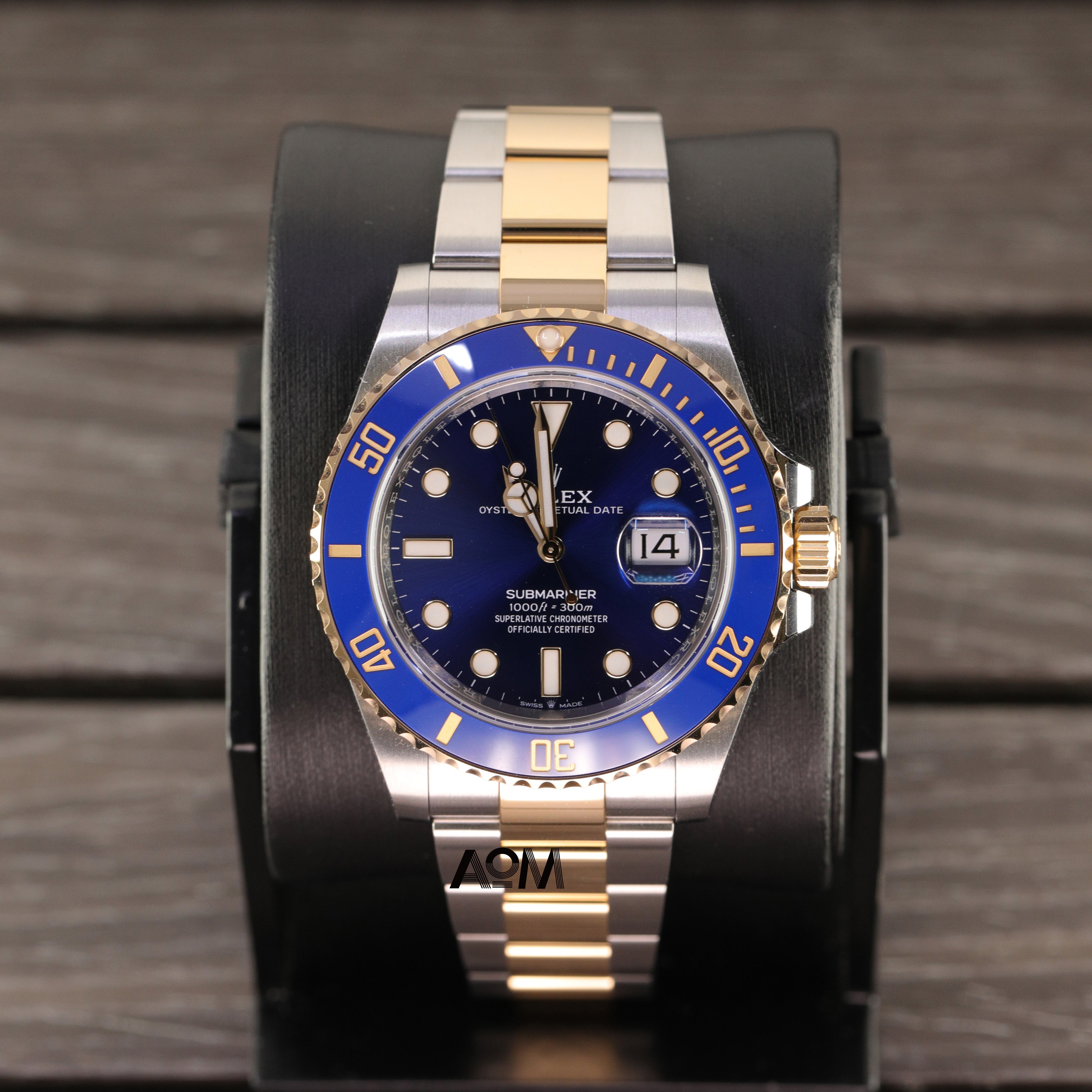 126613LB - AOM Luxury Watch